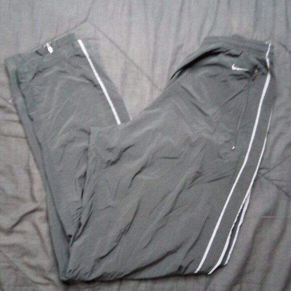 Vintage Nike Fit Dry Striped Wind Pants Joggers Trainers - Picture 1 of 8